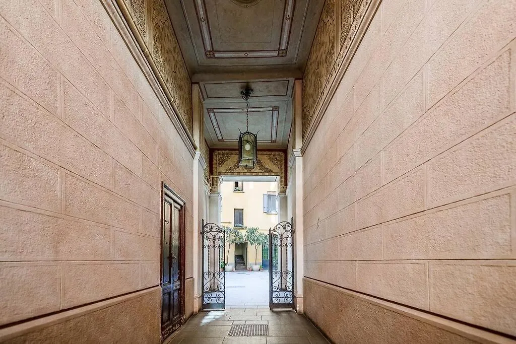 Duomo - Prestigious Penthouse With Panoramic View location
